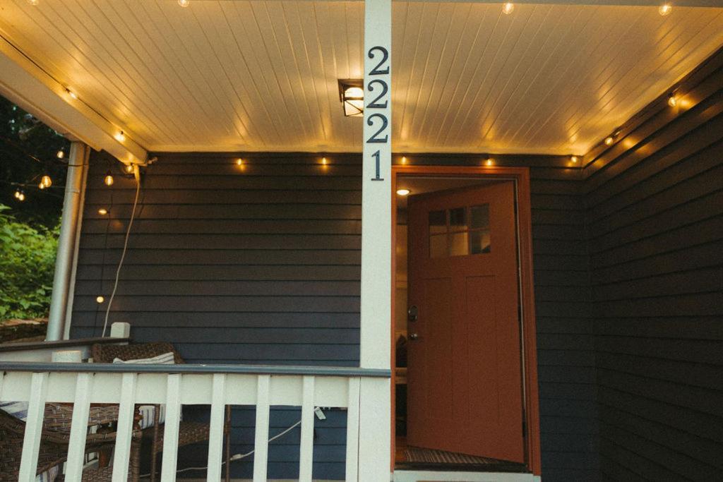 Historic Renovated 2Bd - Overlooking Downtown Knoxville Exterior photo